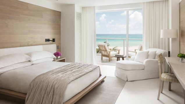 Chic Stay: Miami Beach EDITION